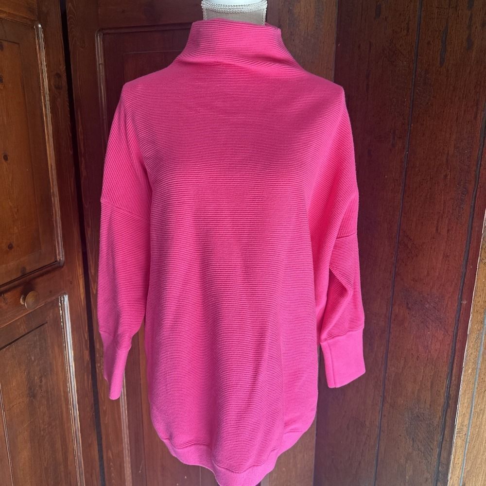 Annie wear Women's Oversized Ribbed Sweater Pink Small ‎ EUC